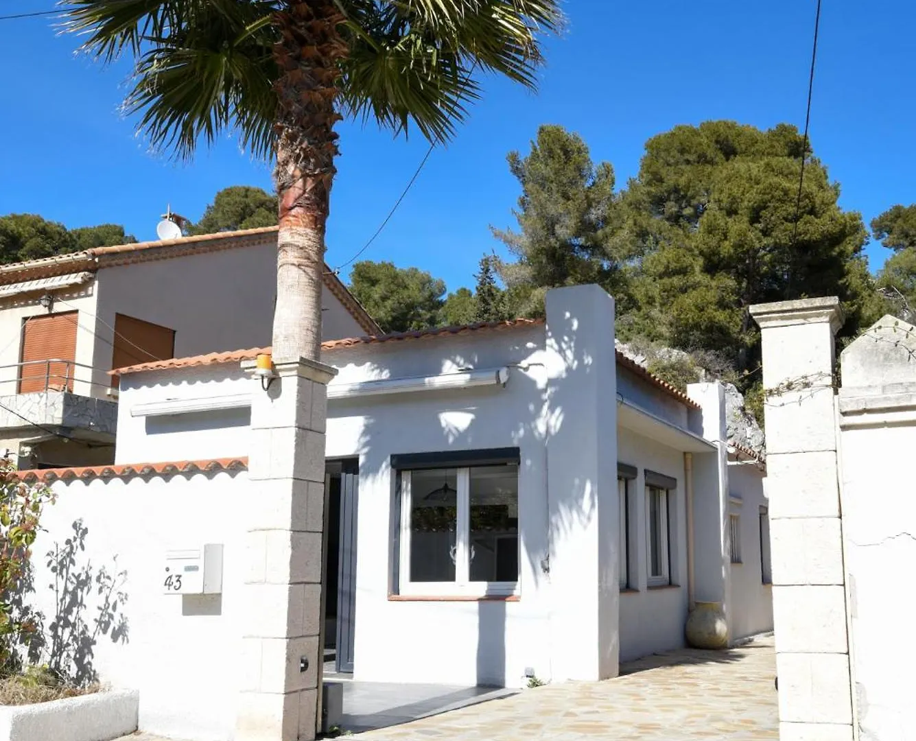 Holiday home La Maison De La Plage Du Rouet Carry-le-Rouet